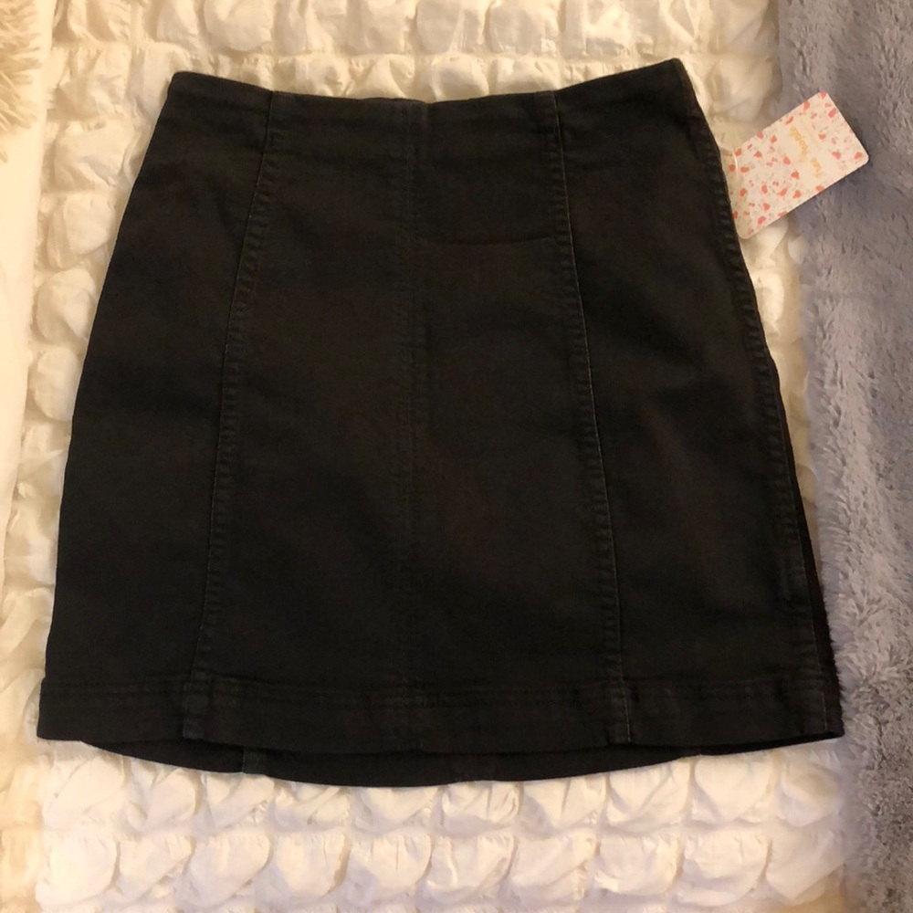 Free people Black skirt NWT